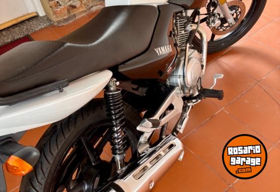Motos - Yamaha Ybr 125 2022 Nafta 14000Km - En Venta