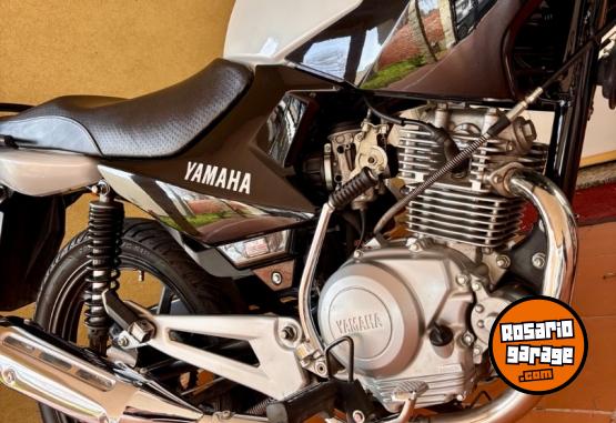 Motos - Yamaha Ybr 125 2022 Nafta 14000Km - En Venta