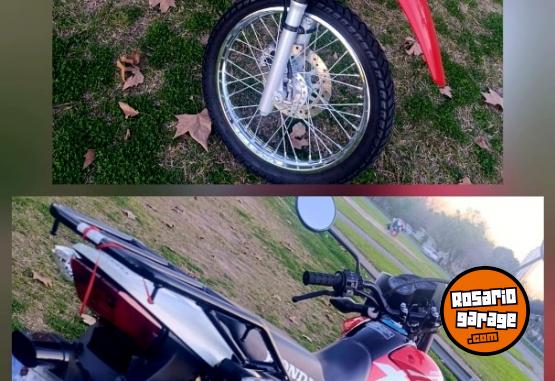 Motos - Honda XR 2024 Nafta 2800Km - En Venta