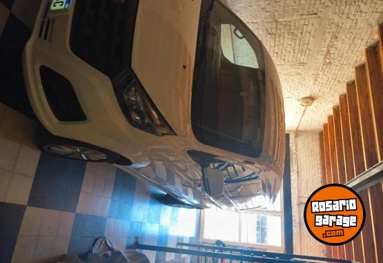 Utilitarios - Shineray Furgón 2026 Nafta 7900Km - En Venta