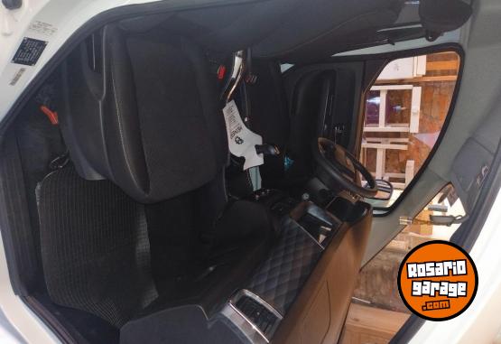 Utilitarios - Shineray Furgón 2026 Nafta 7900Km - En Venta