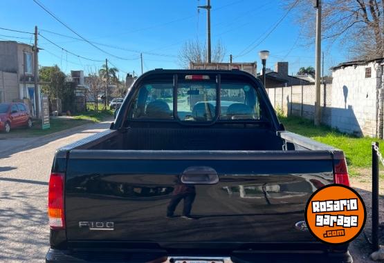 Camionetas - Ford F100 2011 Diesel 247000Km - En Venta