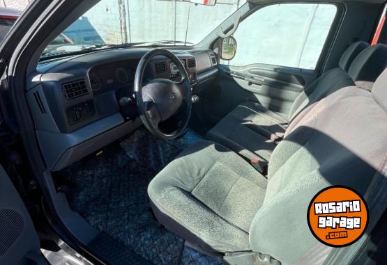 Camionetas - Ford F100 2011 Diesel 247000Km - En Venta