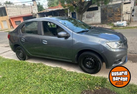 Autos - Renault Logan ZEN 2022 Nafta 295000Km - En Venta