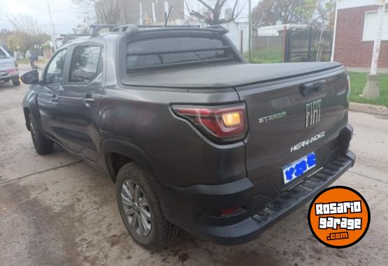 Camionetas - Fiat STRADA FREEDOM 2021 GNC 153000Km - En Venta