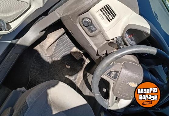 Autos - Chevrolet Spin 2015 Nafta 187886Km - En Venta