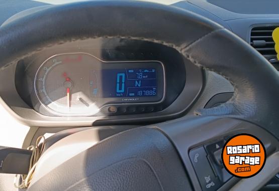 Autos - Chevrolet Spin 2015 Nafta 187886Km - En Venta