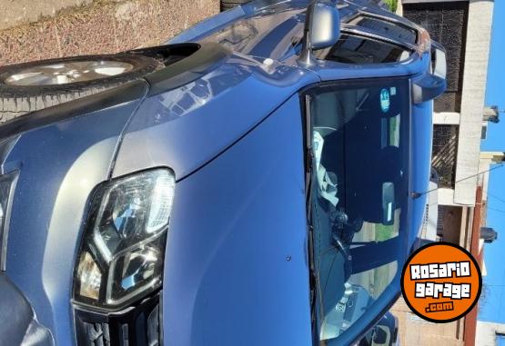 Camionetas - Renault Duster oroch outsider plu 2016 GNC 160000Km - En Venta