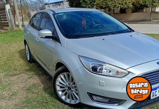 Autos - Ford Focus 2.0 Titaniun 2018 Nafta 71500Km - En Venta