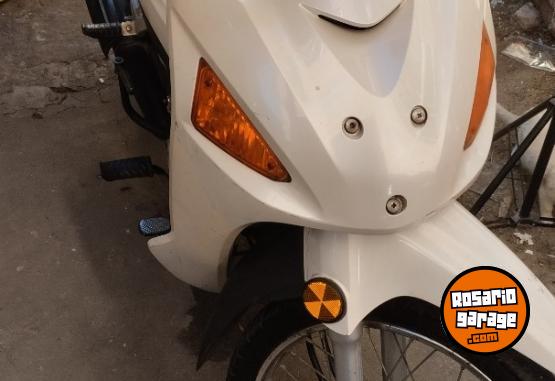Motos - Honda 2014 2014 Nafta 100Km - En Venta