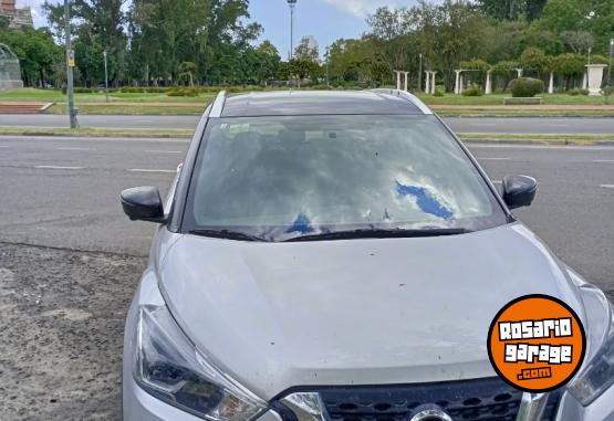 Autos - Nissan 2019 CVT exclusive 2019 Nafta 105000Km - En Venta
