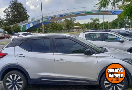 Autos - Nissan 2019 CVT exclusive 2019 Nafta 105000Km - En Venta