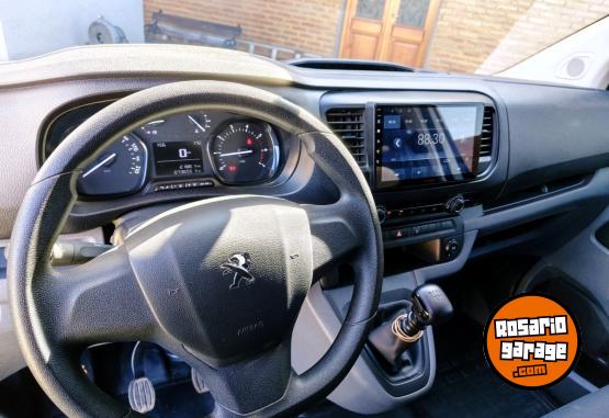 Utilitarios - Peugeot Expert 2022 Diesel 74000Km - En Venta