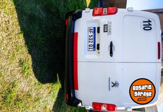 Utilitarios - Peugeot Expert 2022 Diesel 74000Km - En Venta