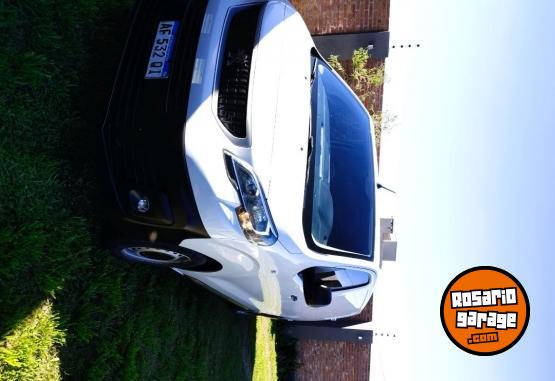 Utilitarios - Peugeot Expert 2022 Diesel 74000Km - En Venta