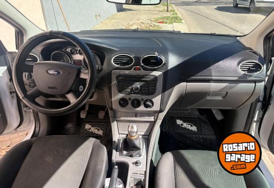 Autos - Ford Focus EXE 1.6 2012 Nafta 135000Km - En Venta