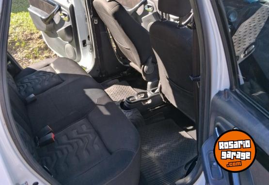 Camionetas - Renault Duster 2017 GNC 106000Km - En Venta