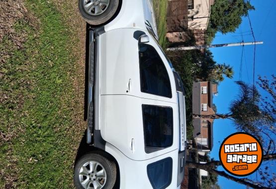 Camionetas - Renault Duster 2017 GNC 106000Km - En Venta