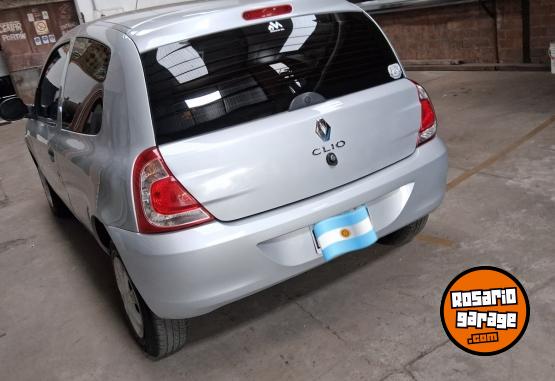 Autos - Renault Clio mio 2014 Nafta 87500Km - En Venta