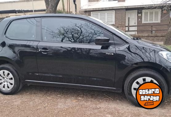 Autos - Volkswagen UP Move 2017 Nafta 150000Km - En Venta