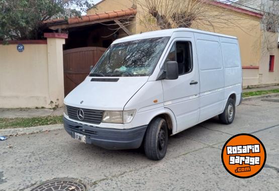 Utilitarios - Mercedes Benz Sprinter 2000 Diesel 740000Km - En Venta