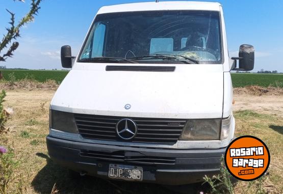 Utilitarios - Mercedes Benz Sprinter 2000 Diesel 740000Km - En Venta