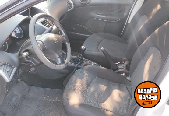 Autos - Peugeot 207 2011 Nafta 172000Km - En Venta