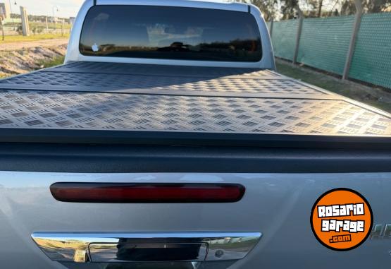 Camionetas - Toyota Hilux SRX 4x4 at 2025 Diesel 22200Km - En Venta