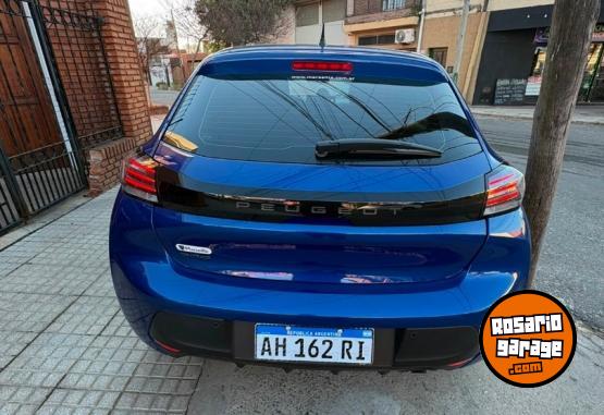 Autos - Peugeot 208 Allure Pk 2025 Nafta 11500Km - En Venta