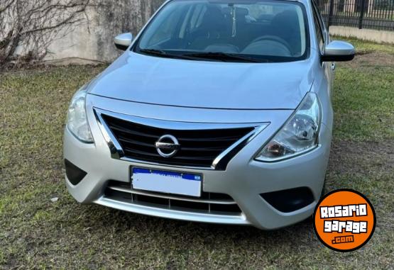 Autos - Nissan Versa sense, 2017 2017 Nafta 92000Km - En Venta