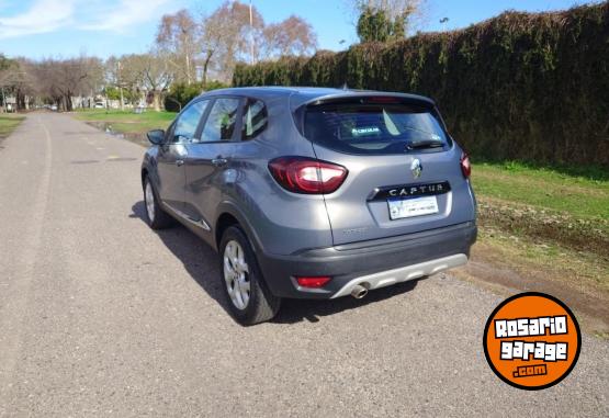 Autos - Renault CAPTUR ZEN 2.0 2017 Nafta 155000Km - En Venta