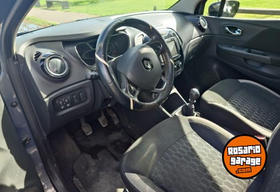 Autos - Renault CAPTUR ZEN 2.0 2017 Nafta 155000Km - En Venta