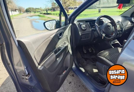Autos - Renault CAPTUR ZEN 2.0 2017 Nafta 155000Km - En Venta