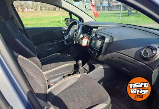 Autos - Renault CAPTUR ZEN 2.0 2017 Nafta 155000Km - En Venta