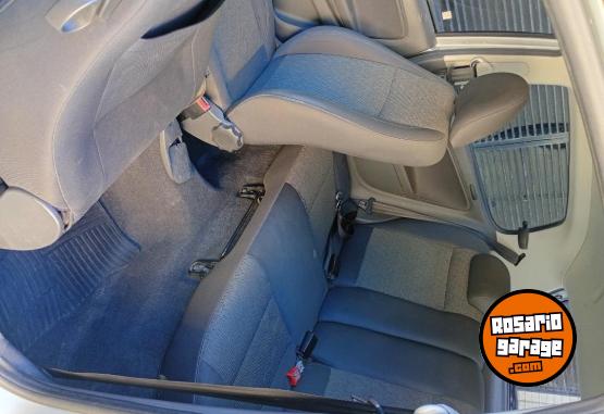 Autos - Volkswagen Fox highline 2012 Nafta 158000Km - En Venta