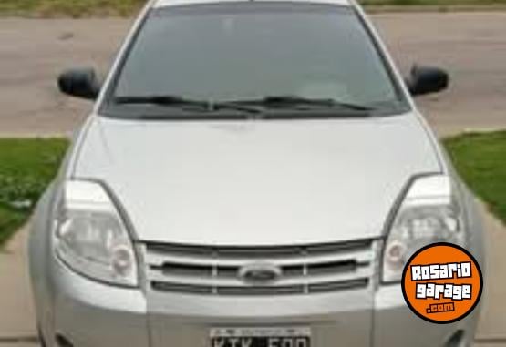 Autos - Ford K 2011 Nafta 95000Km - En Venta