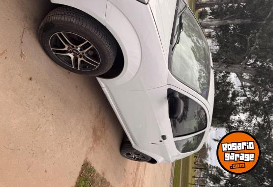 Autos - Ford Ka viral 2012 Nafta 110000Km - En Venta