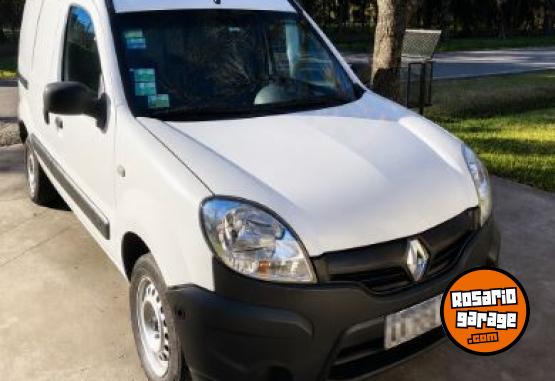 Utilitarios - Renault Kangoo Express 1 2016 Nafta 50000Km - En Venta