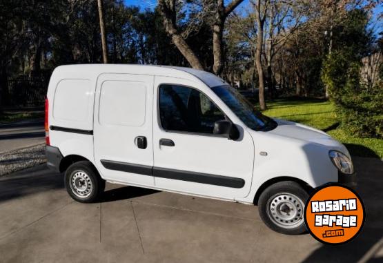 Utilitarios - Renault Kangoo Express 1 2016 Nafta 50000Km - En Venta