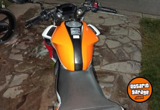 Motos - Honda Cb 190 repsol 2016 Nafta 8100Km - En Venta