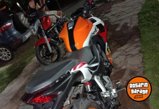 Motos - Honda Cb 190 repsol 2016 Nafta 8100Km - En Venta