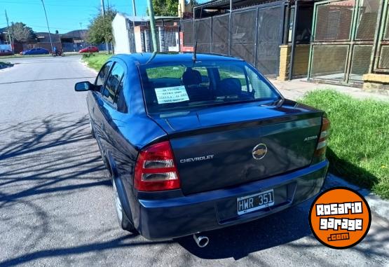 Autos - Chevrolet Astra GL 2009 Nafta 270000Km - En Venta