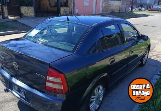 Autos - Chevrolet Astra GL 2009 Nafta 270000Km - En Venta