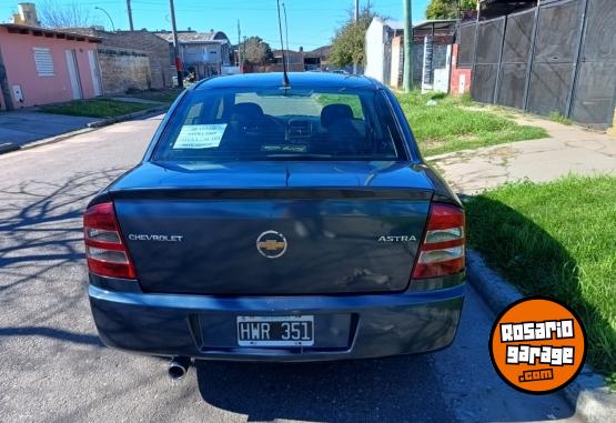 Autos - Chevrolet Astra GL 2009 Nafta 270000Km - En Venta
