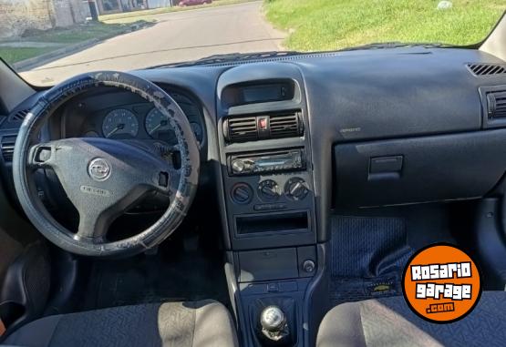 Autos - Chevrolet Astra GL 2009 Nafta 270000Km - En Venta