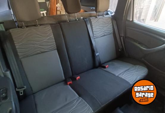 Camionetas - Renault Duster 2.0 Luxe Nav 2014 GNC 186000Km - En Venta