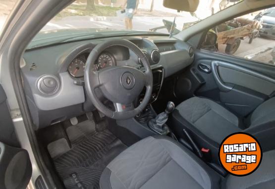 Camionetas - Renault Duster 2.0 Luxe Nav 2014 GNC 186000Km - En Venta