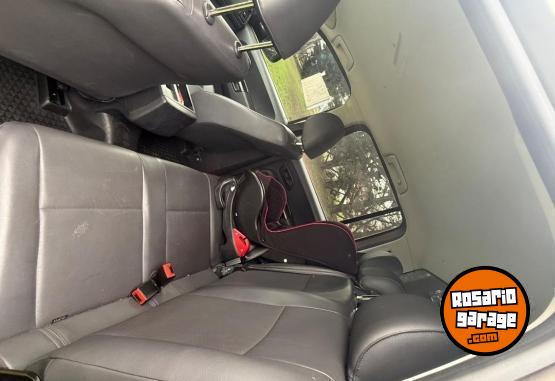 Camionetas - Volkswagen Amarok 2023 Diesel 38000Km - En Venta