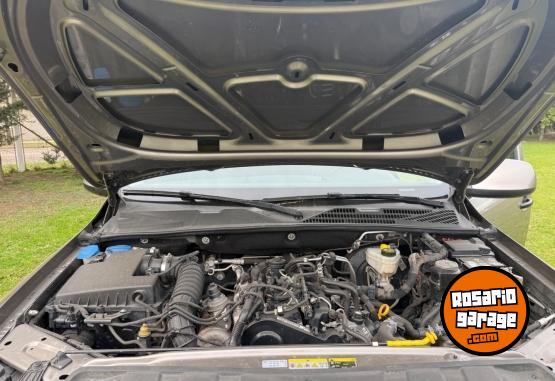 Camionetas - Volkswagen Amarok 2023 Diesel 38000Km - En Venta