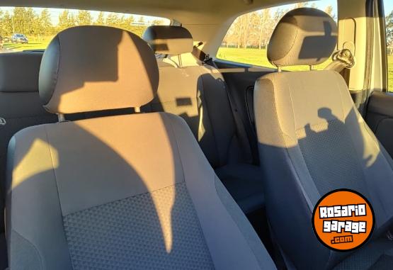 Autos - Volkswagen GOL 2017 Nafta 104000Km - En Venta